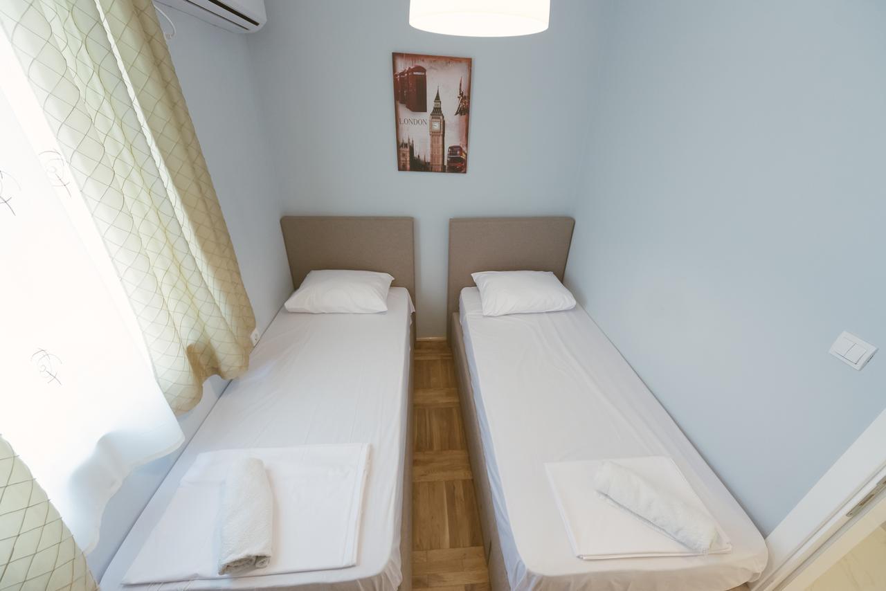 Apartment Luxury Explorer Podgorica Extérieur photo